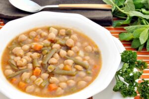 Calorías en un Potaje de Garbanzos: ¿Cuántas Contiene?
